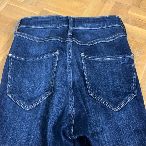 Hollister Dark Ultra High Rise Crop Jean Leggings - Picture 5 of 15